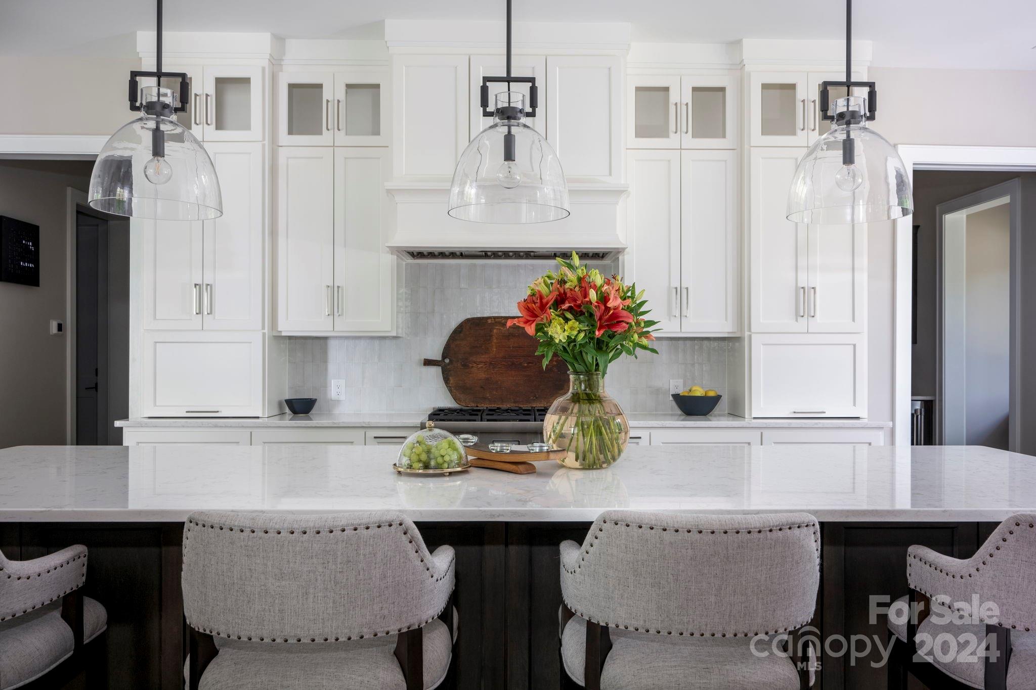 Narrow Passage - Residential