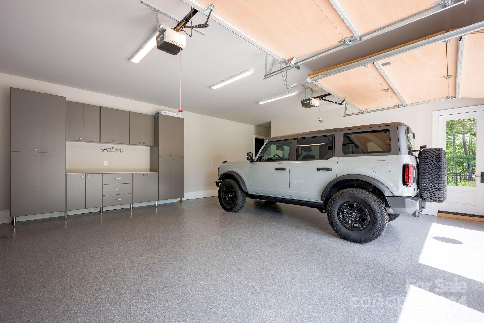 Narrow Passage - Residential