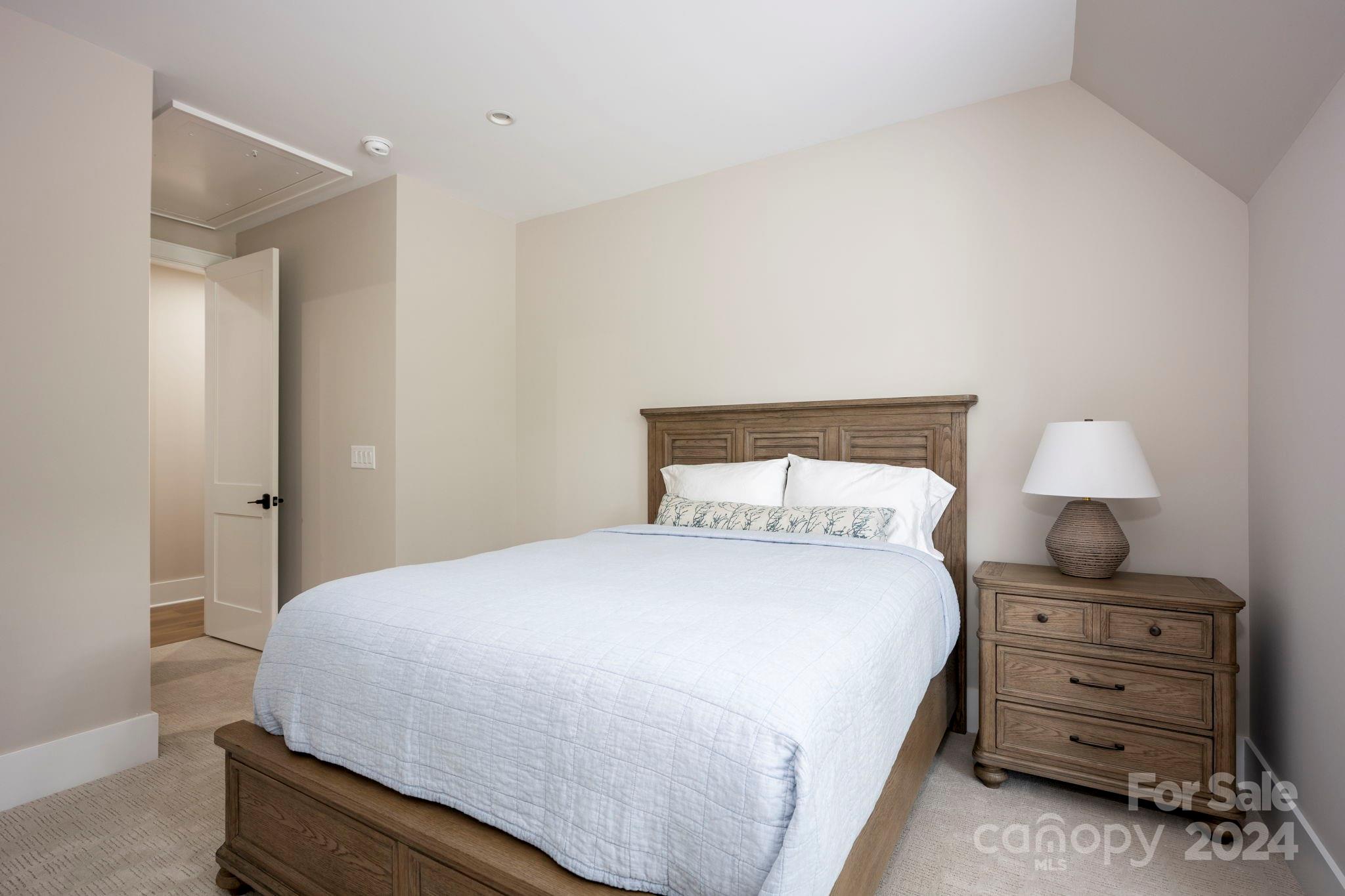 Narrow Passage - Residential