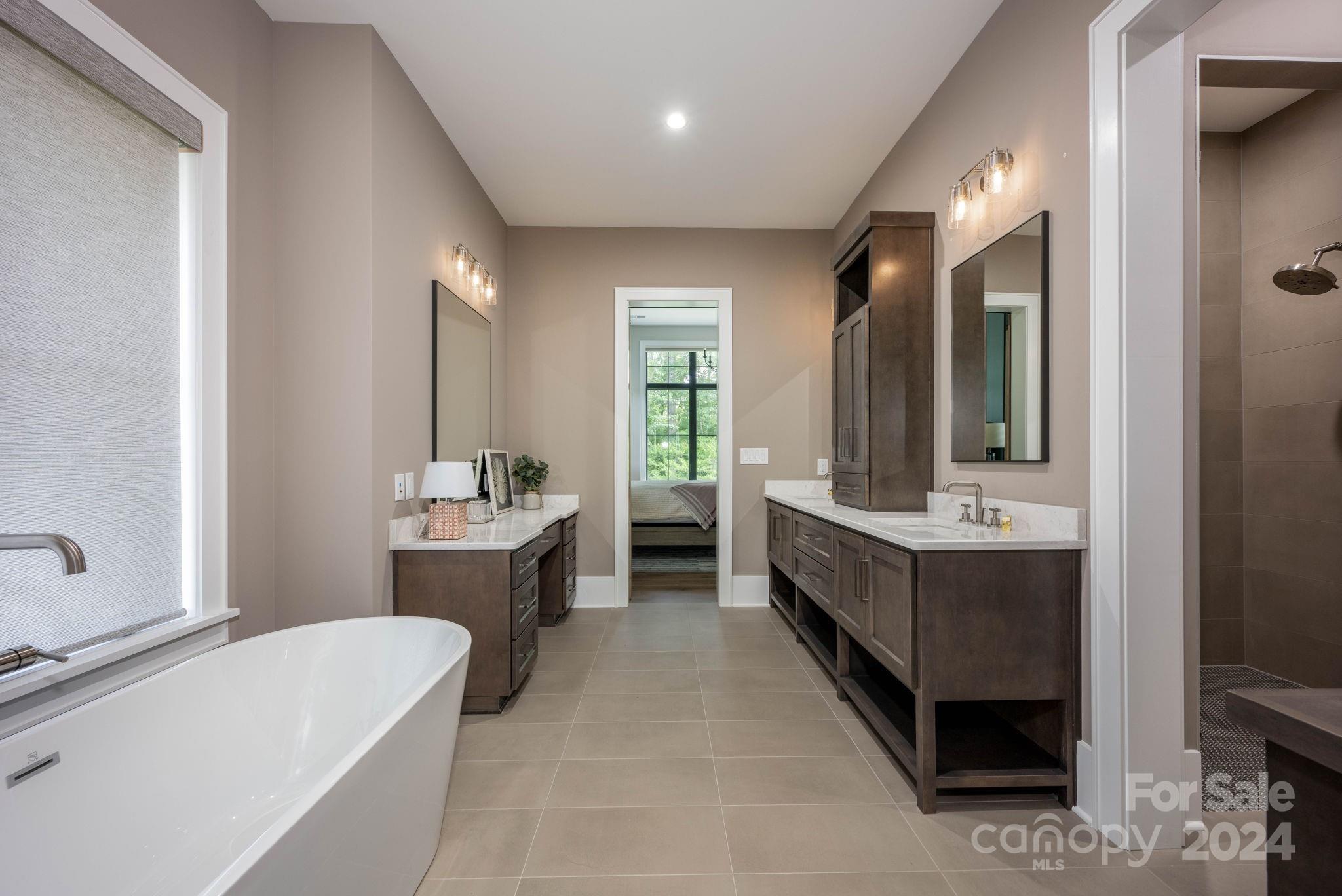 Narrow Passage - Residential