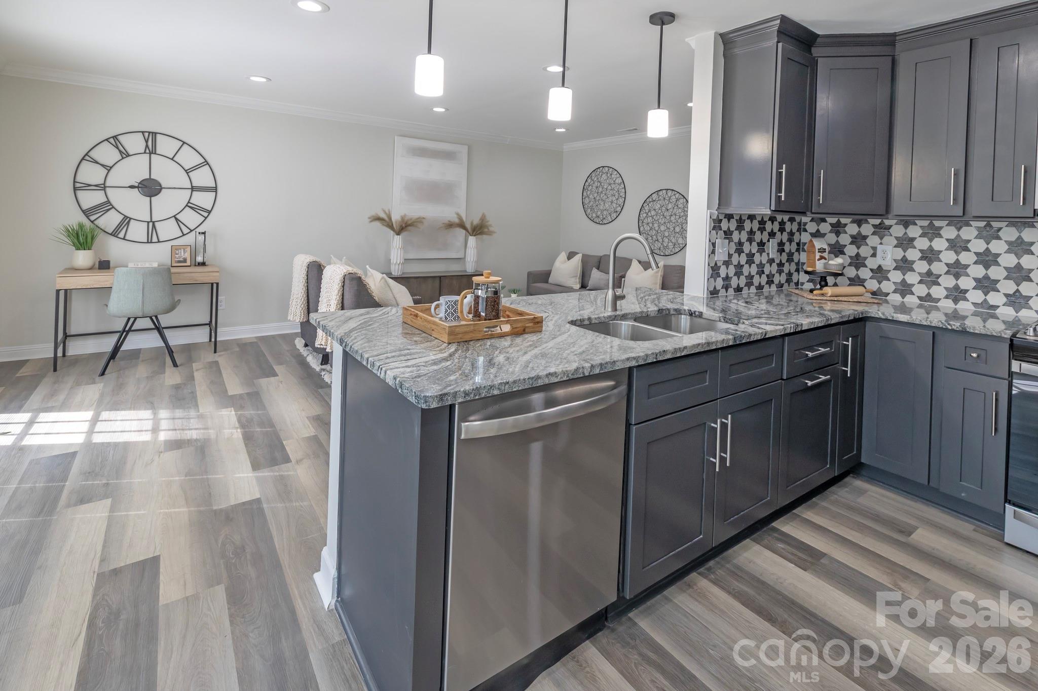 Steele Oaks - Residential