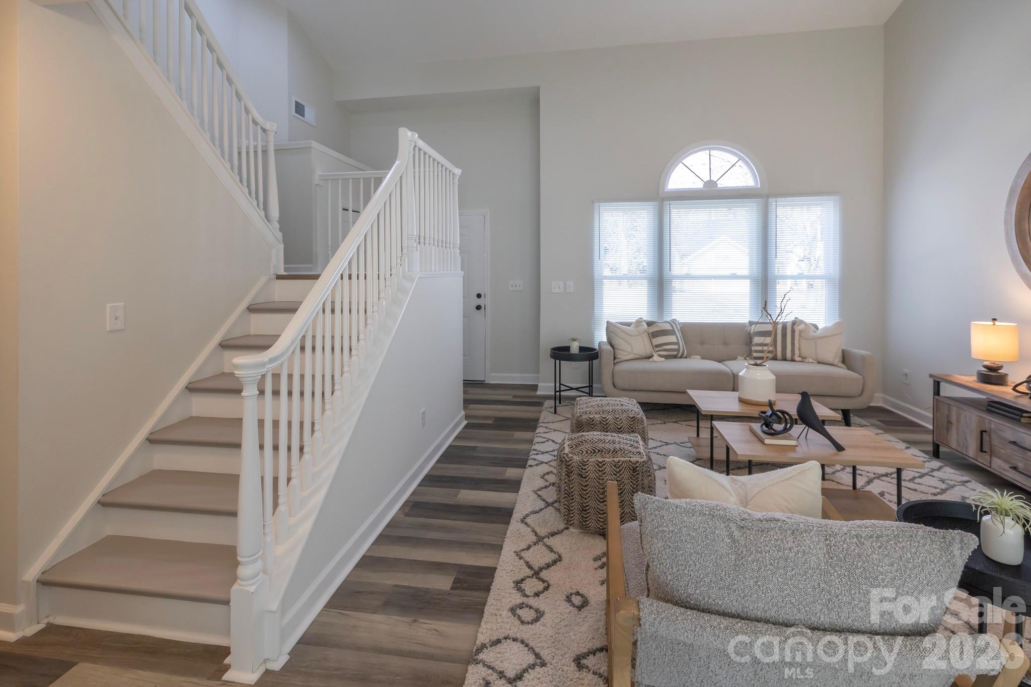 Steele Oaks - Residential