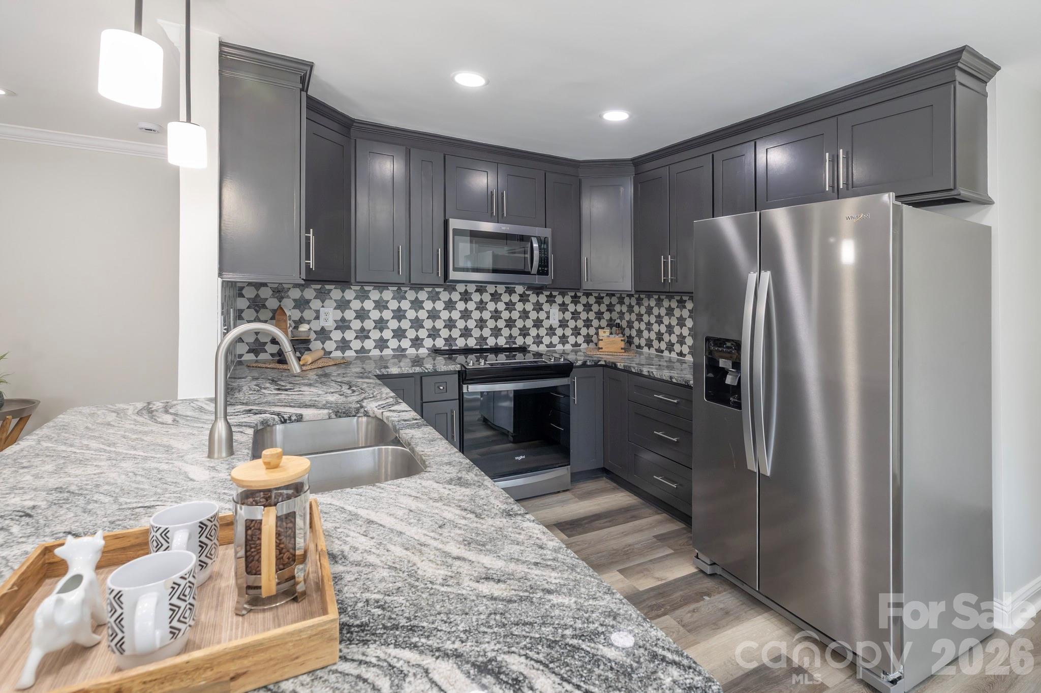 Steele Oaks - Residential