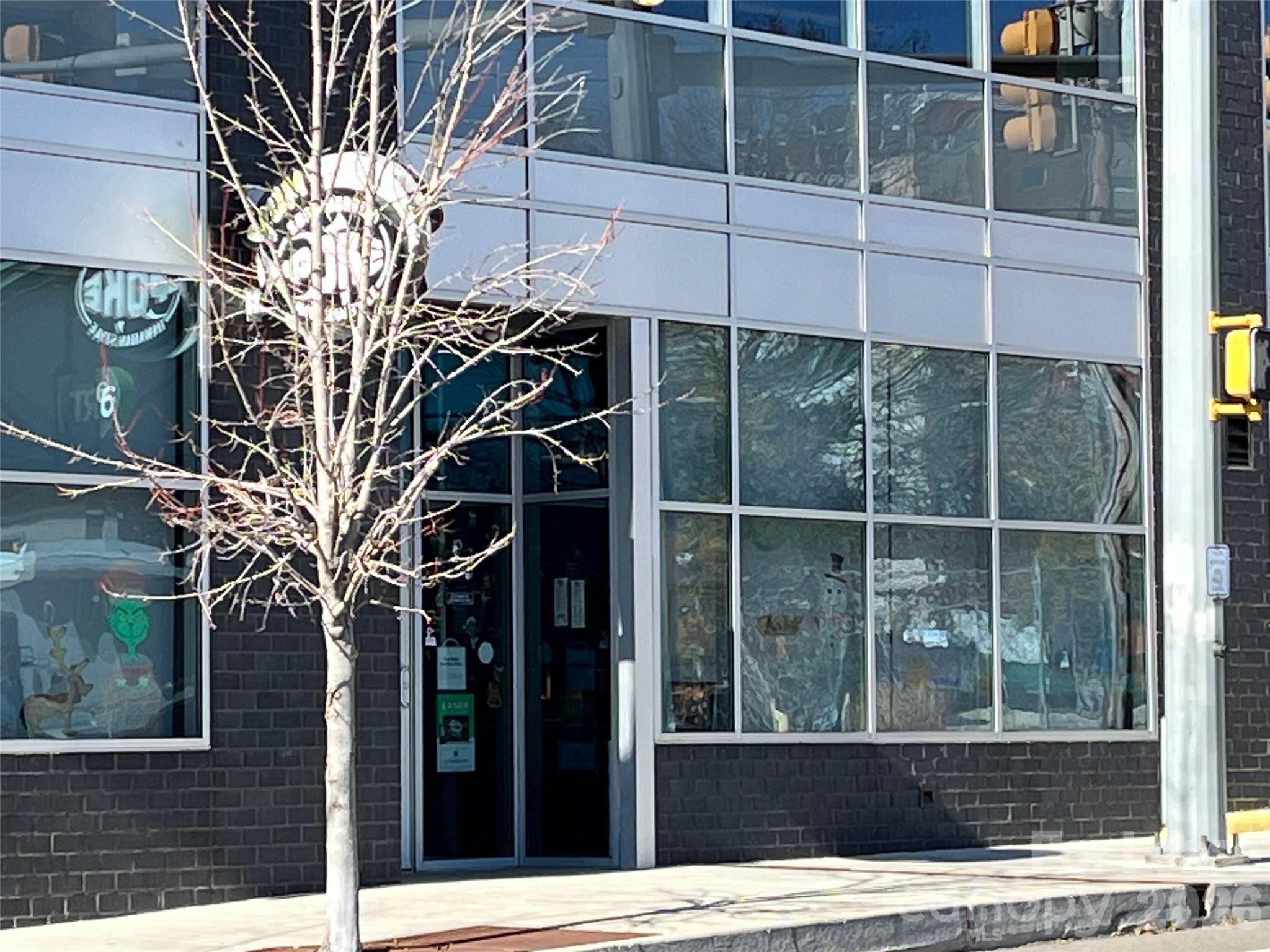 45 Asheland Avenue 101