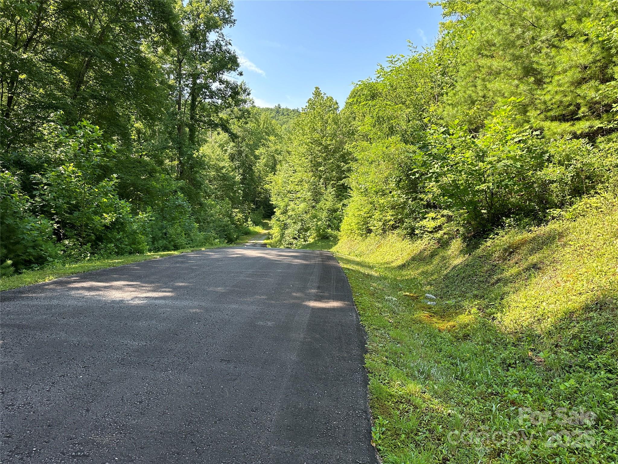 Round Mountain Falls - Land