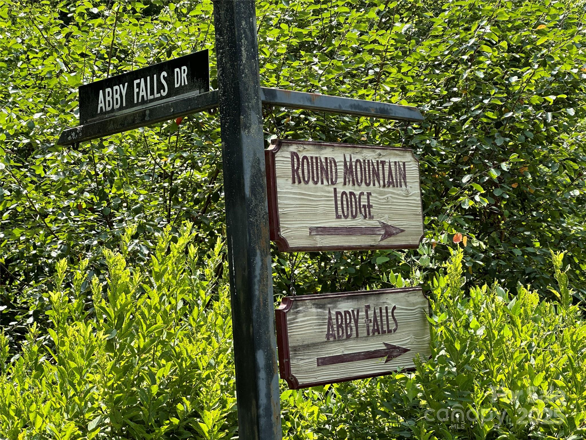 Round Mountain Falls - Land