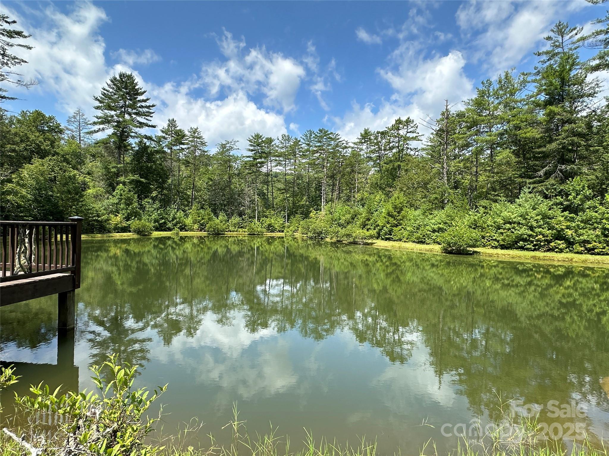 Round Mountain Falls - Land