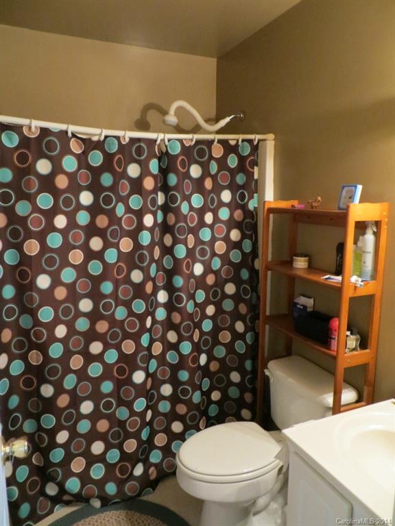 CREEKWOOD - Residential