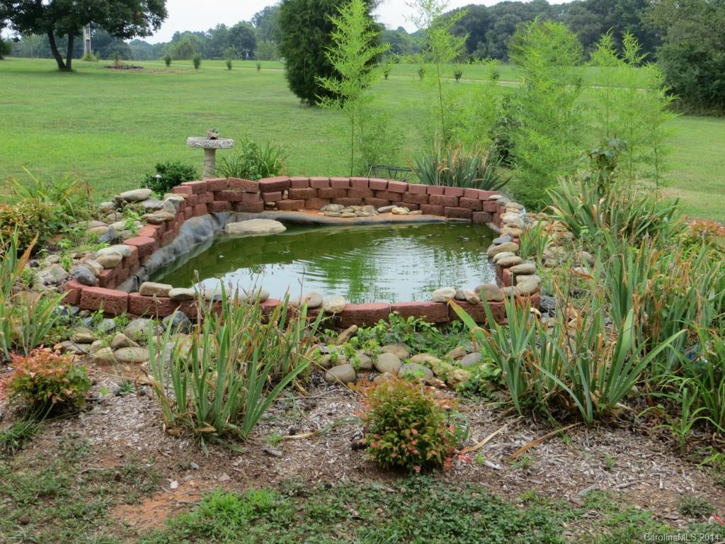 CREEKWOOD - Residential