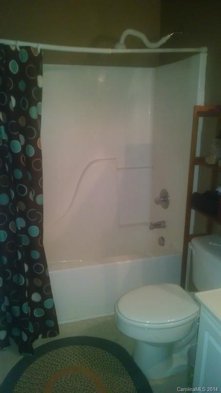 CREEKWOOD - Residential