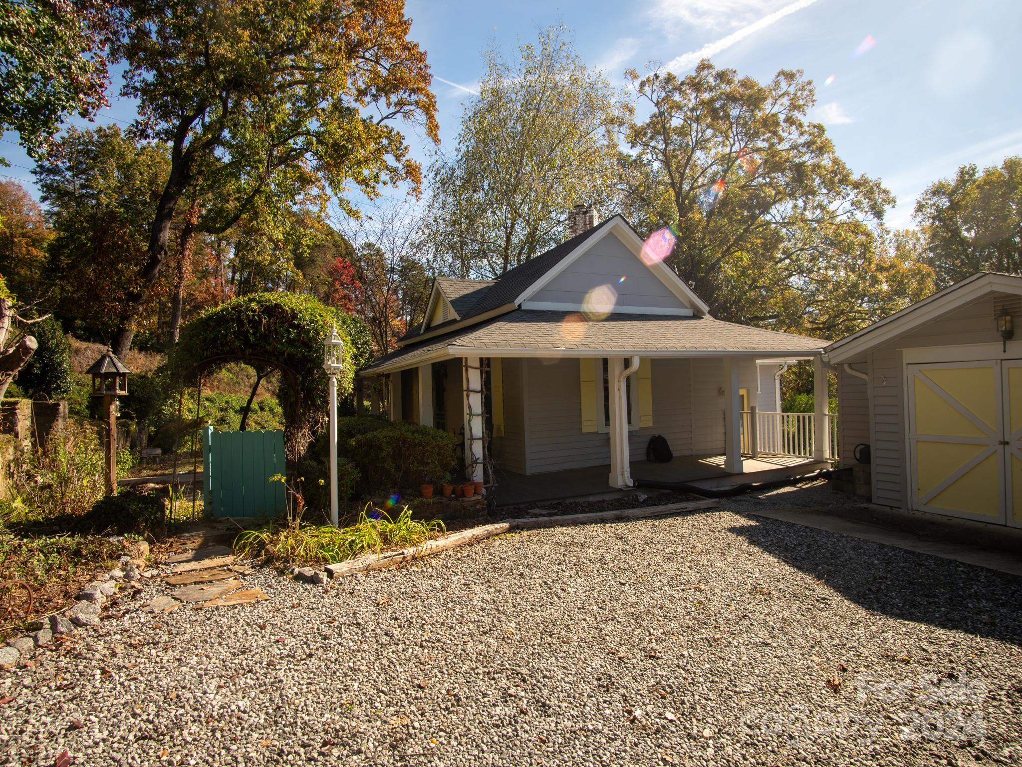 114 Wilderness Road