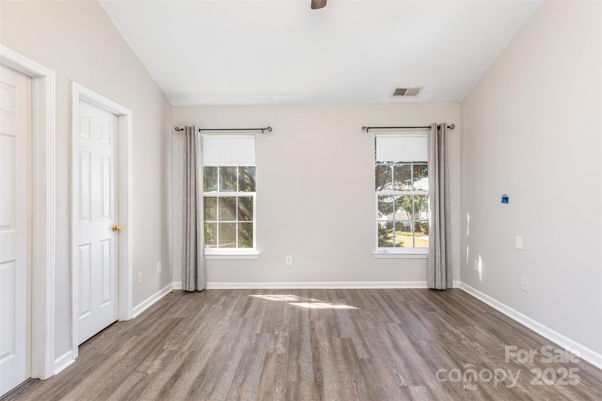 Carolina Crossing - Residential