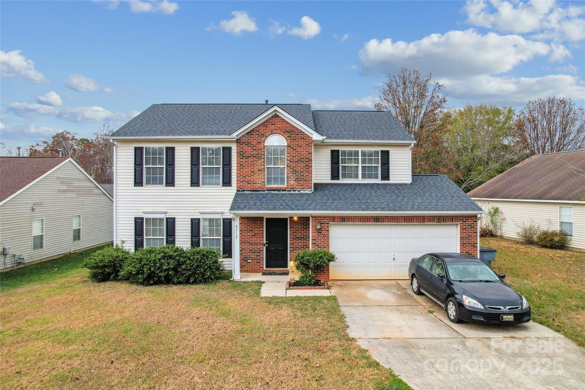 8517 Tweedsmuir Glen Lane