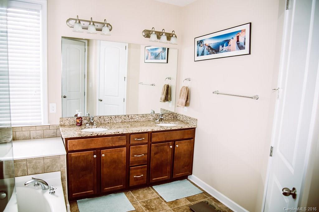 Reunion - Residential