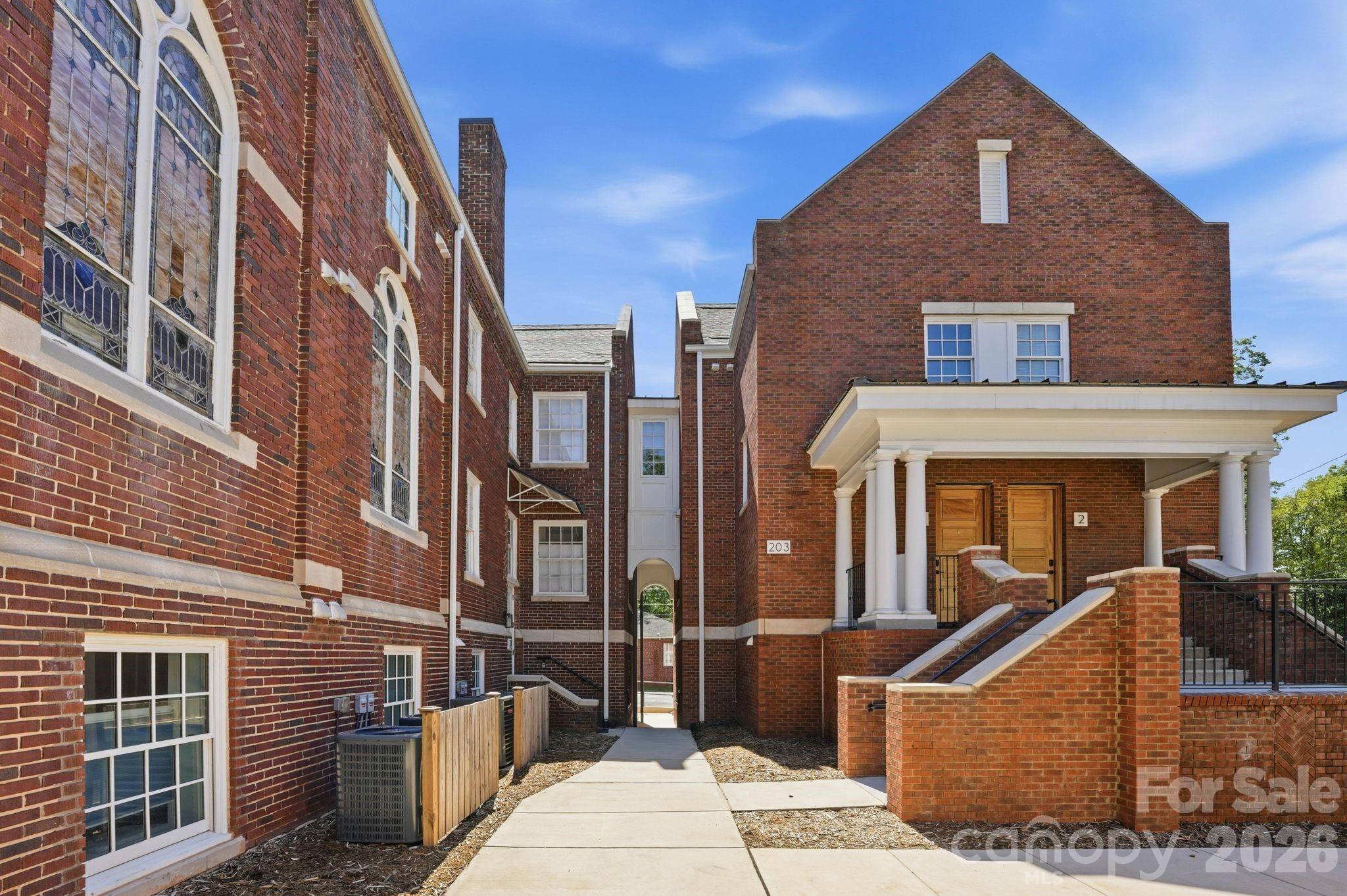 The Arches - Residential