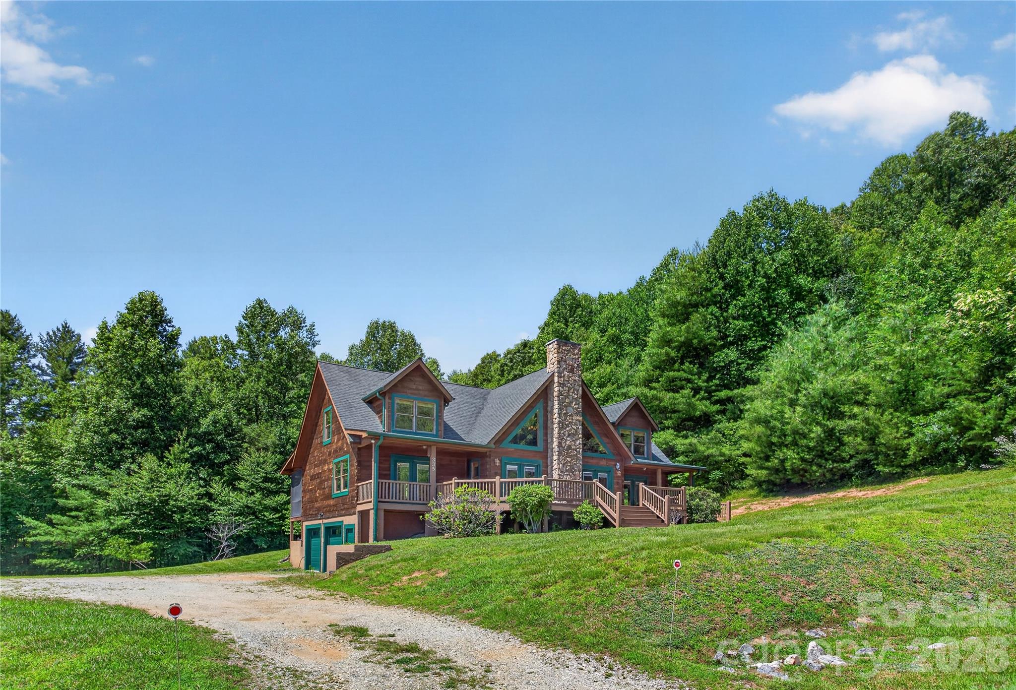 335 Whites Lake Boulevard
