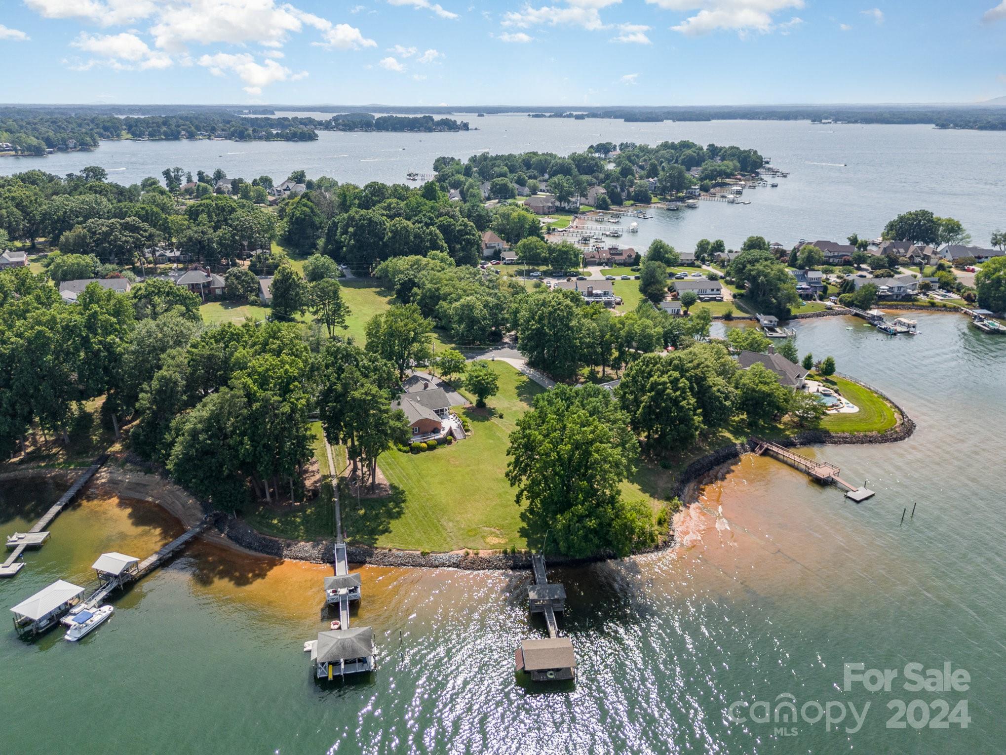 Country Club Shores - Residential