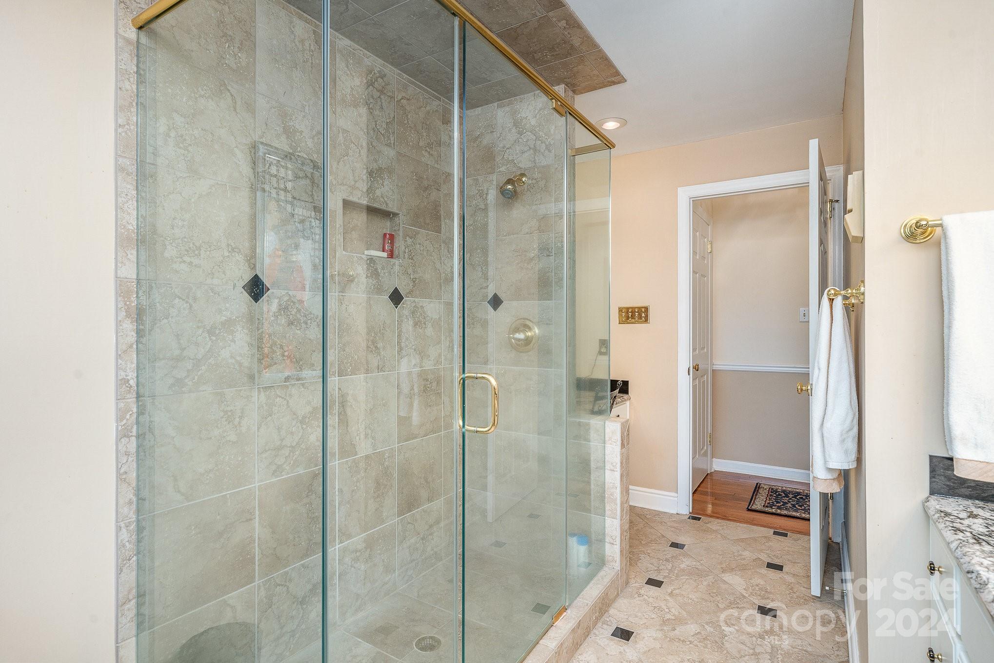 Country Club Shores - Residential