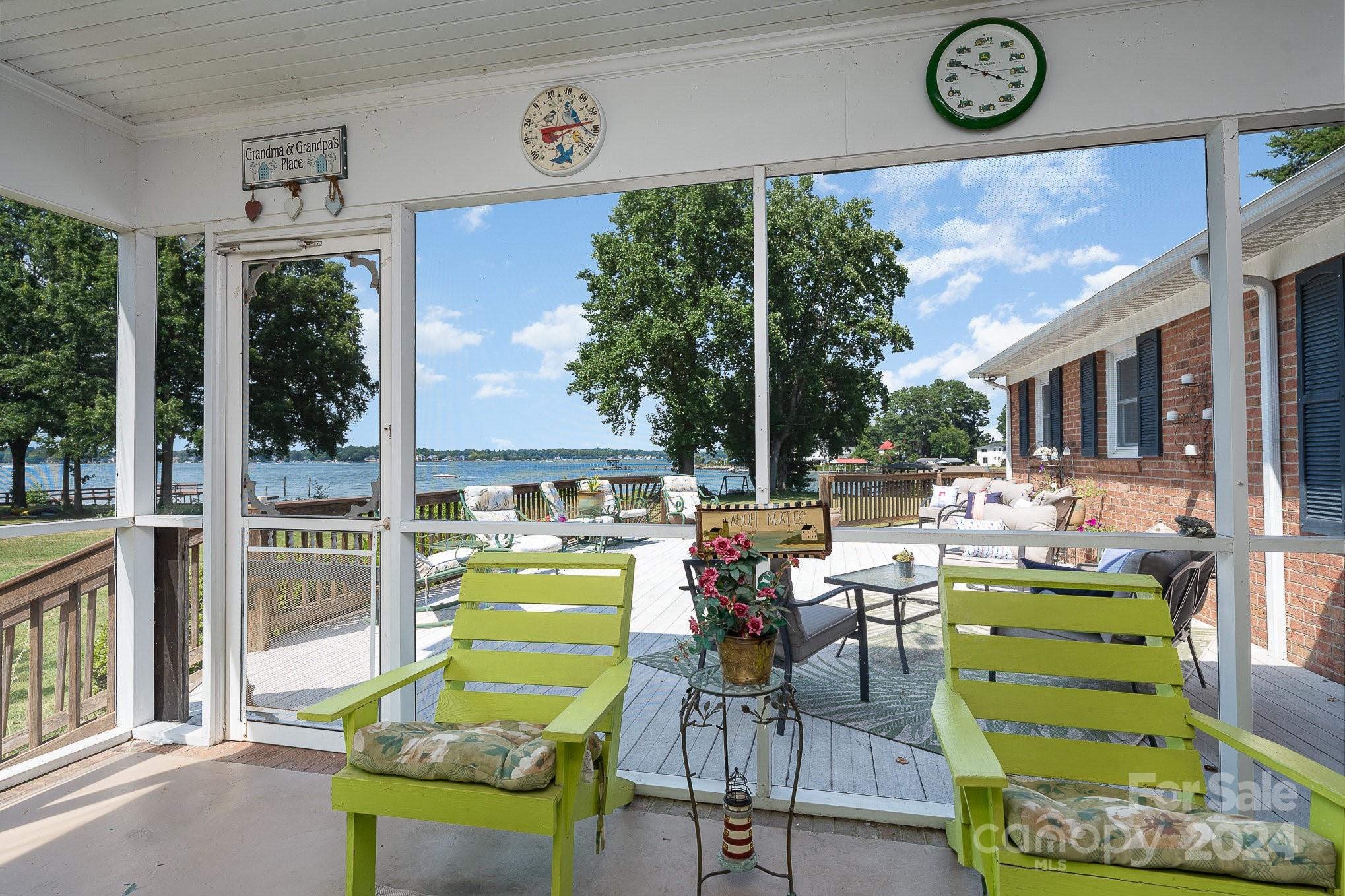 Country Club Shores - Residential