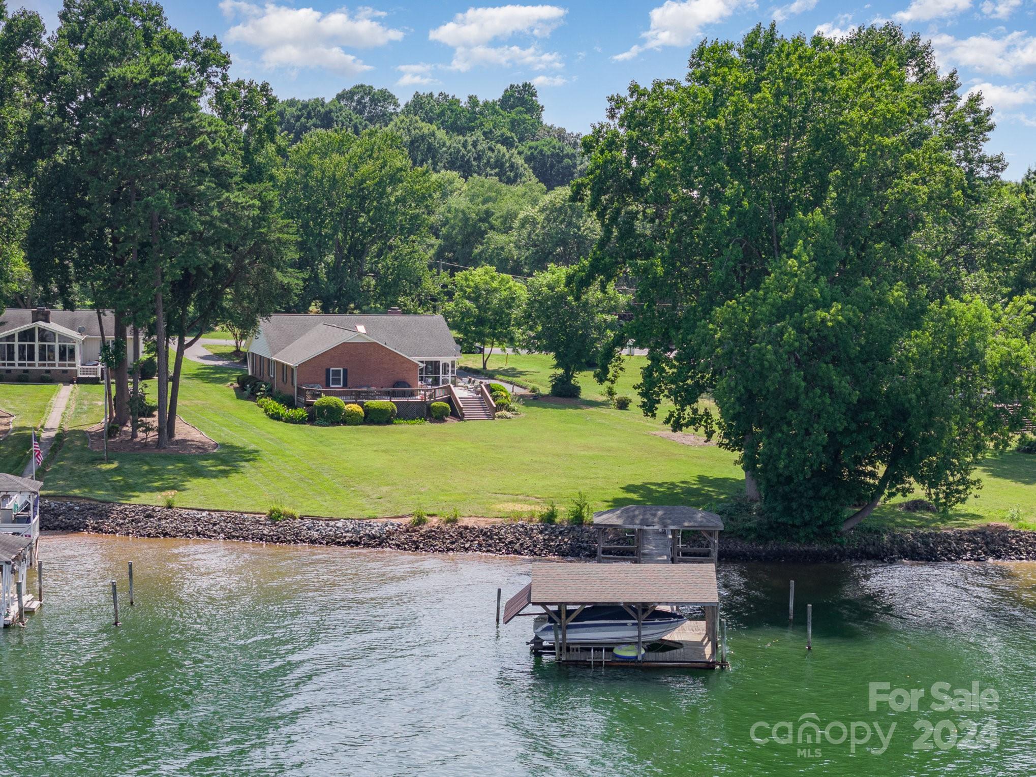 Country Club Shores - Residential