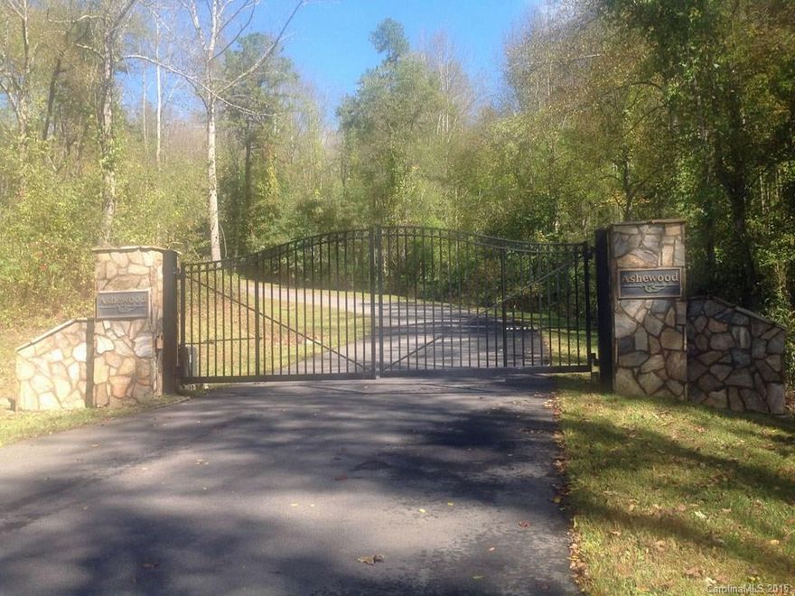 Quiet wooded lot, .79 acre, gated community only 15 minutes to Asheville, close to shopping. Enjoy your piece of nature in Bumcombe County. Motivated seller.