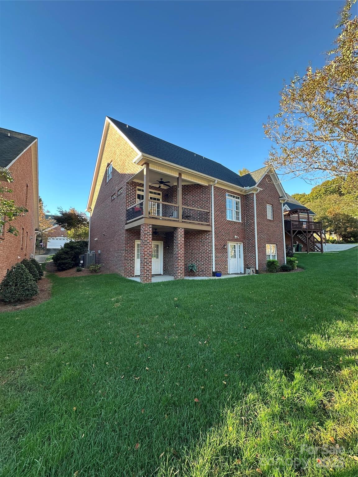 1060 Kensford Drive