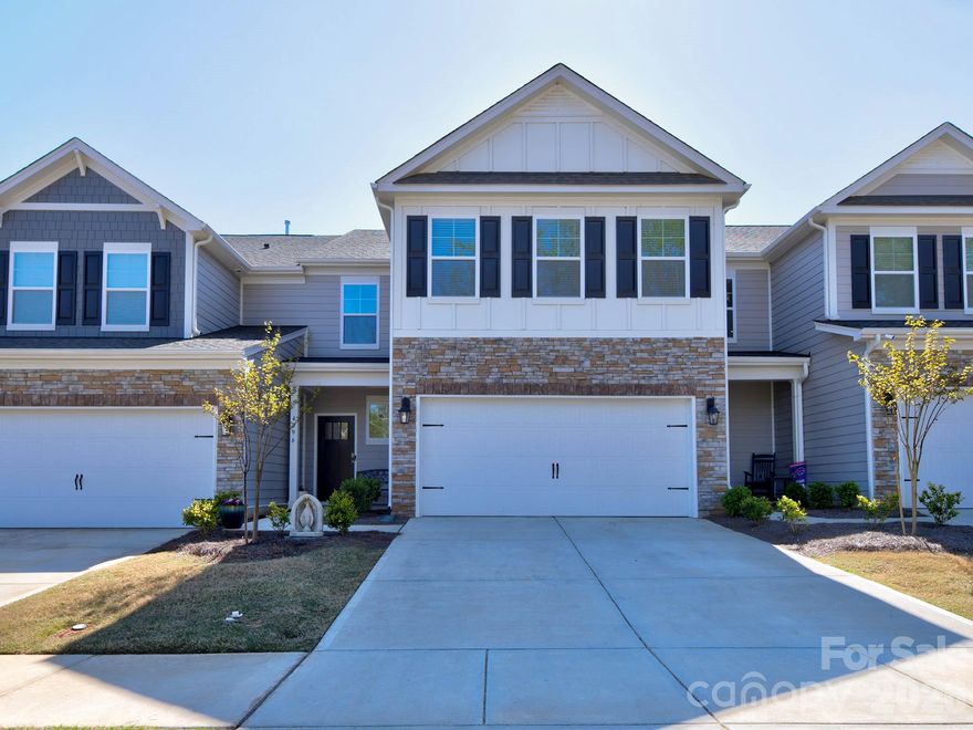 Discover this spacious 4-bedroom, 3 full bath townhome with a 2-car garage in desirable Blackstone Bay! Step inside through the welcoming foyer into a generously sized kitchen featuring warm-toned cabinetry, tile backsplash, granite countertops, and a convenient pantry. The kitchen opens seamlessly to the dining area and expansive great room—perfect for entertaining or everyday living. A main-level bedroom and full bath provide excellent flexibility for guests or a home office. Upstairs, you’ll find the primary suite along with two additional bedrooms, a large loft, a laundry room, and two full bathrooms. The homeowner has thoughtfully customized several closets and updated the first-floor lighting, adding both style and functionality. This townhome offers incredible space, abundant storage, and the convenience of a two-car garage. Enjoy community amenities including an outdoor pool and dog park, all while being ideally located near Denver and Mooresville, with easy access to shopping, dining, and more.
Come see this beautiful home and make it yours!