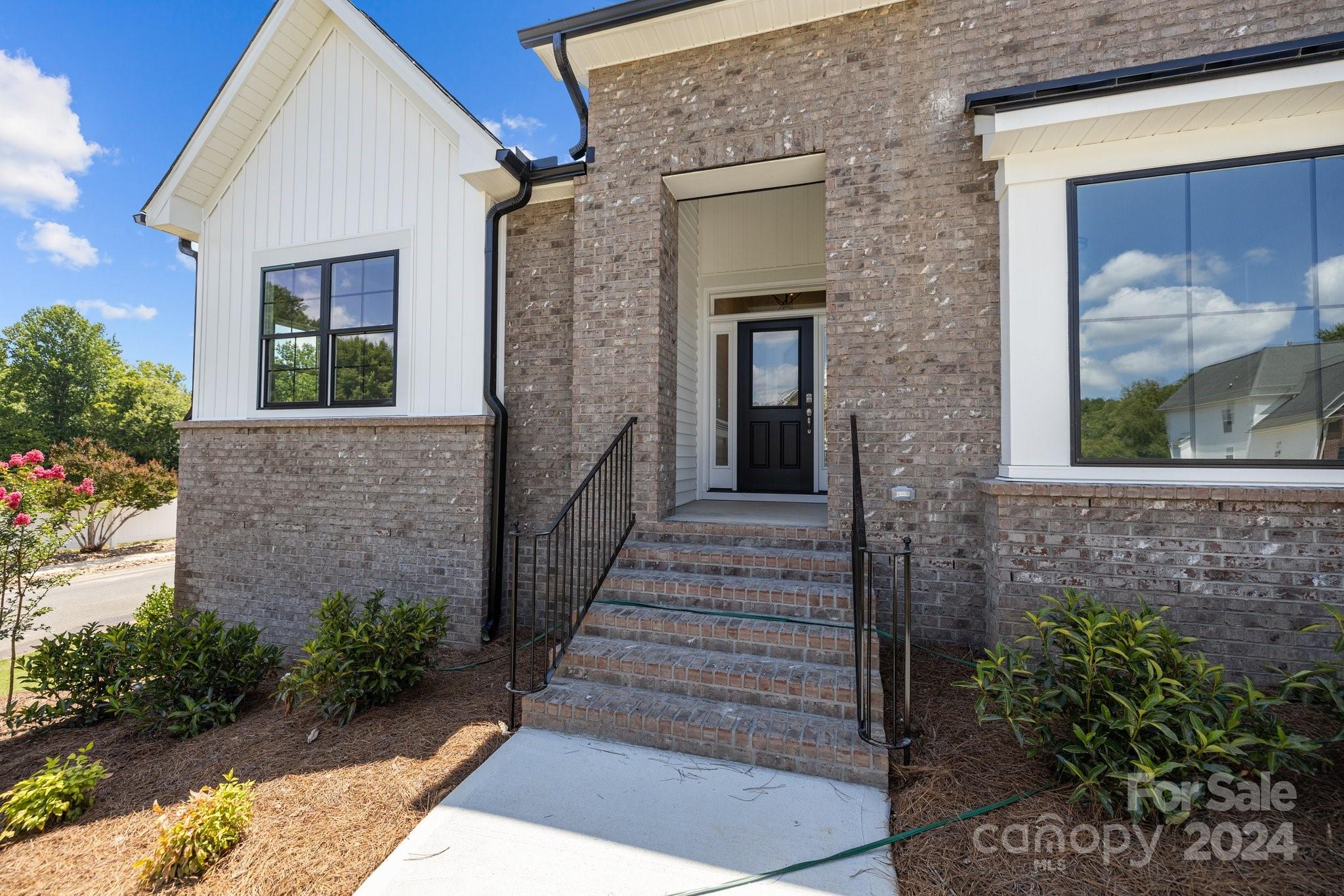 Seven Oaks - Residential