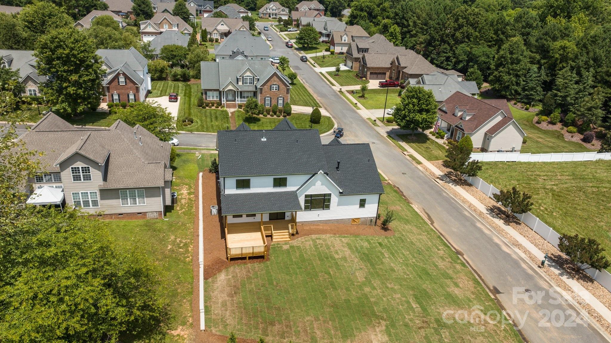 Seven Oaks - Residential