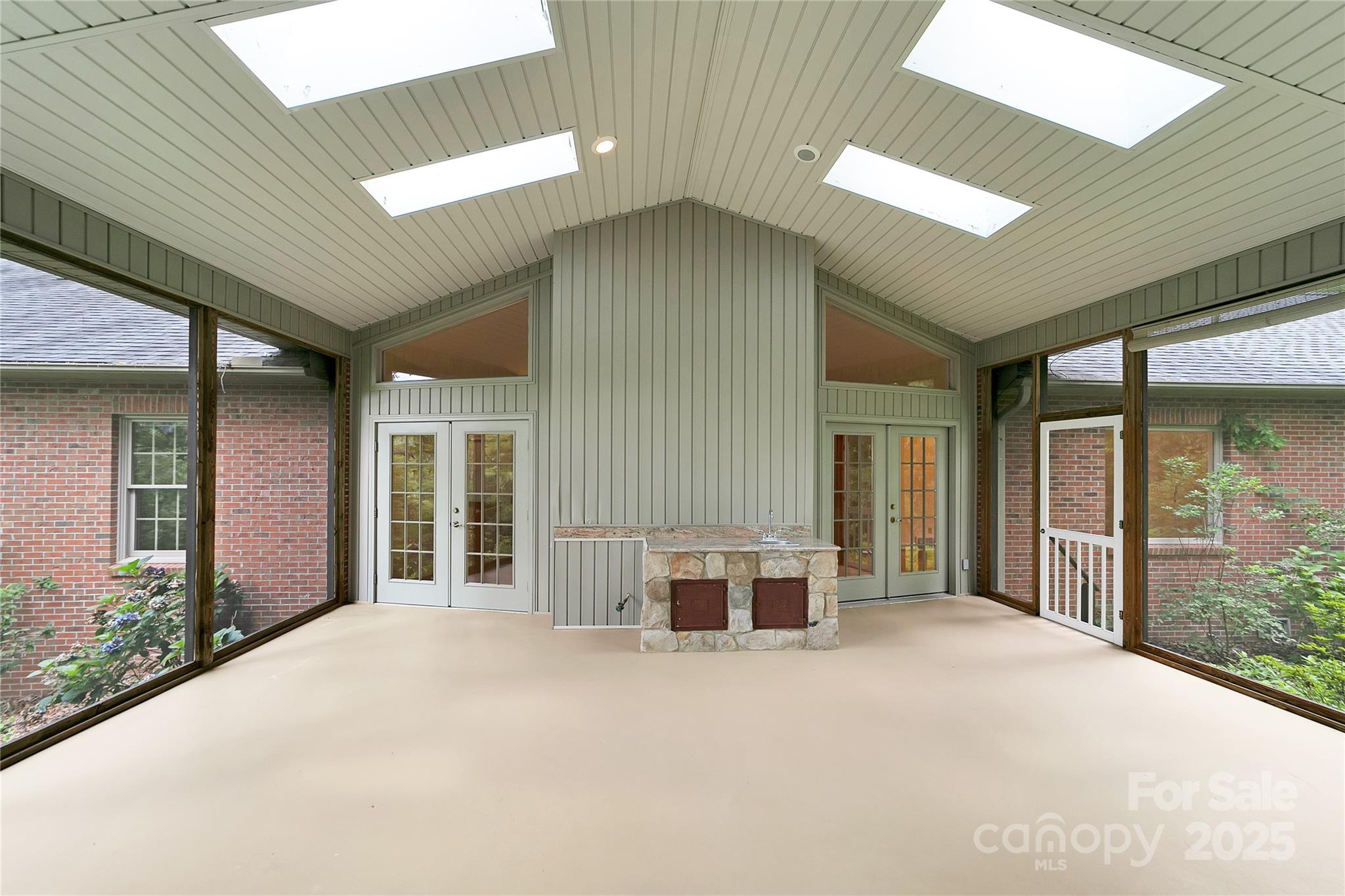 Connestee Falls - Residential