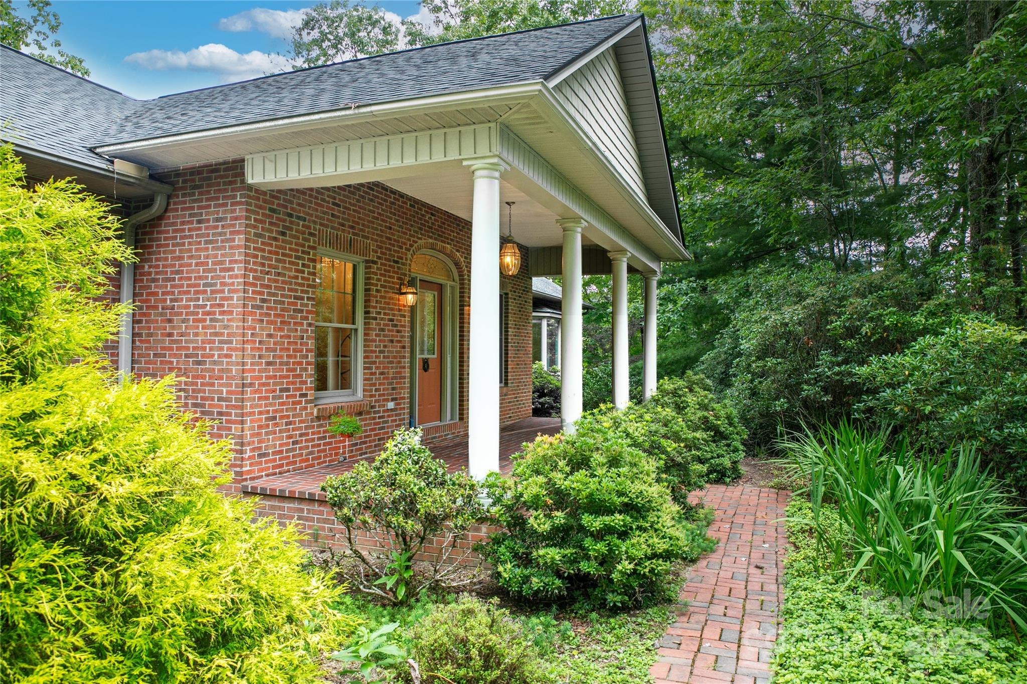 273 Inoli Circle