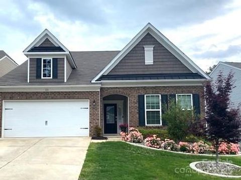 Photo of 115 Goodleigh Lane, Mooresville, NC 28115 (MLS # 4315135)