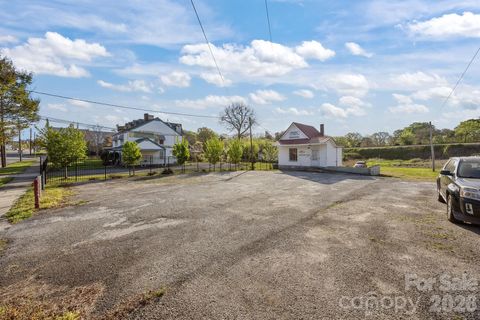 629 S Main Street Salisbury NC 28144