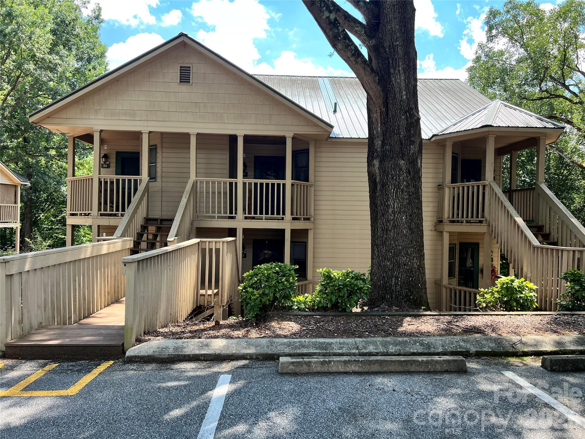 160 Whitney Boulevard 35