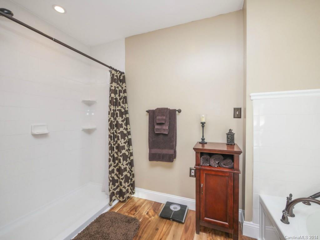 Country Oaks - Residential