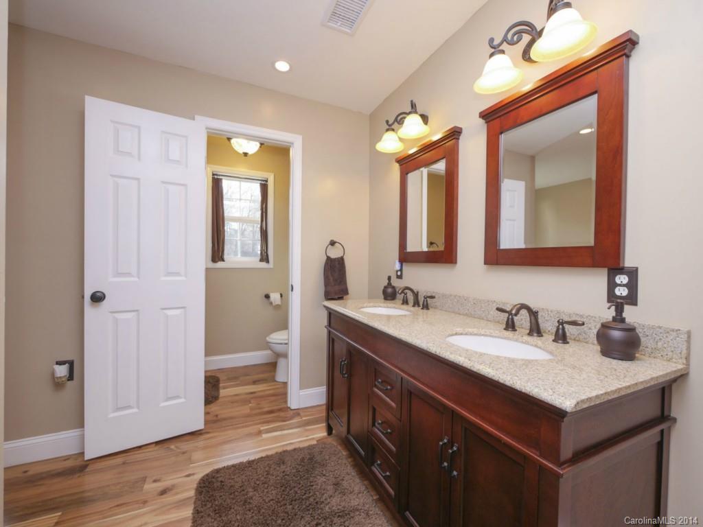 Country Oaks - Residential