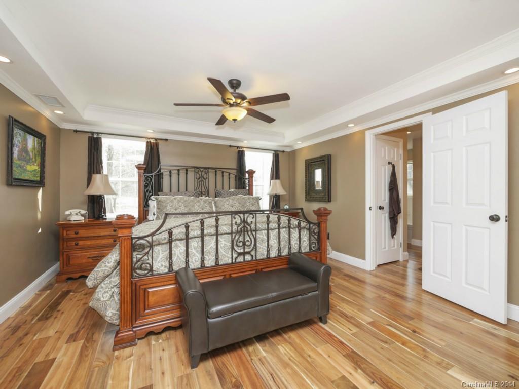 Country Oaks - Residential