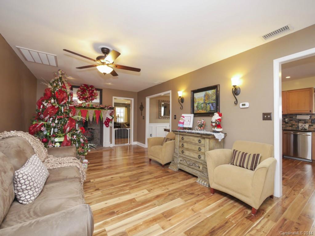 Country Oaks - Residential