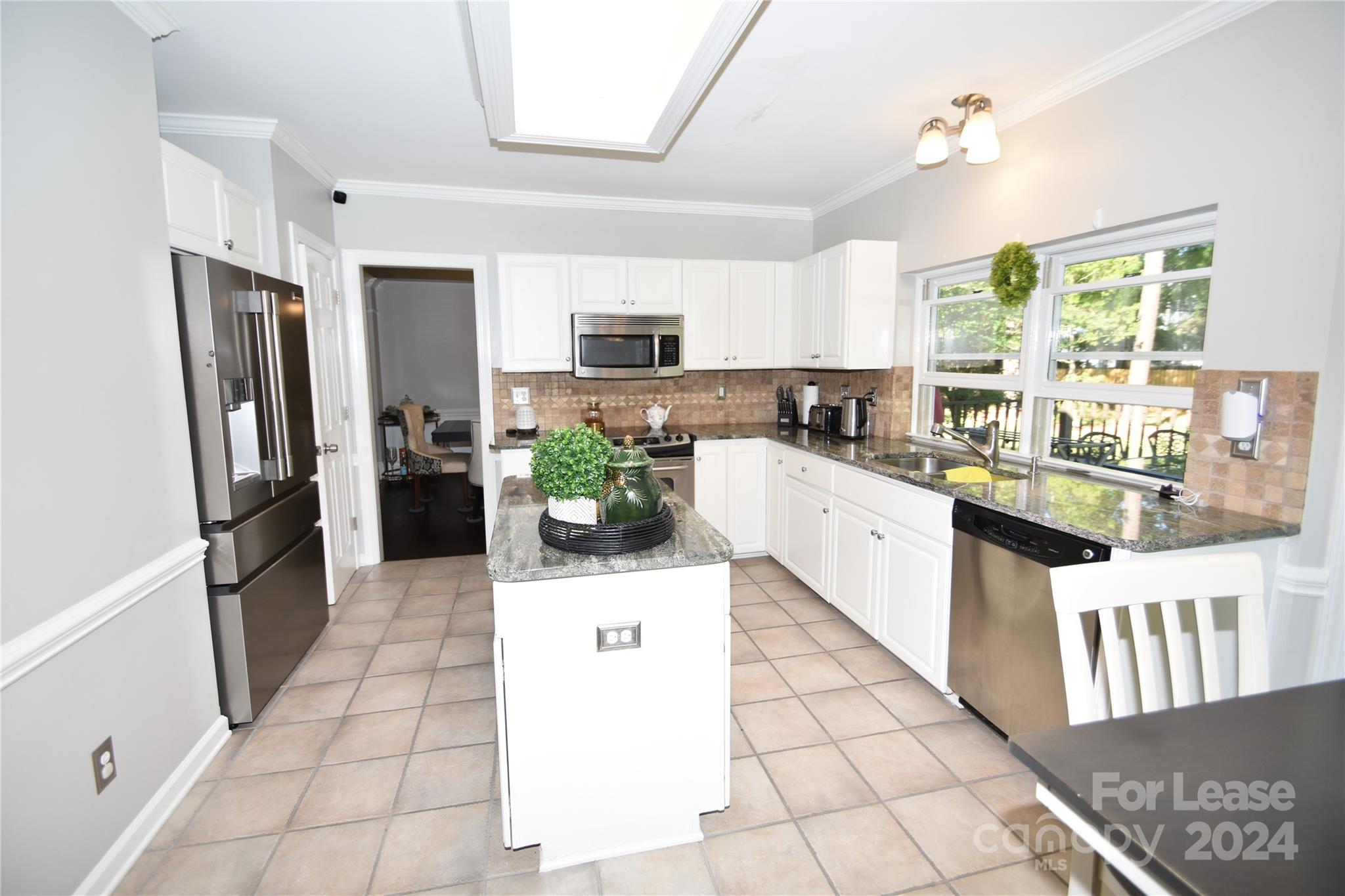 Williamsburg - Residential Lease