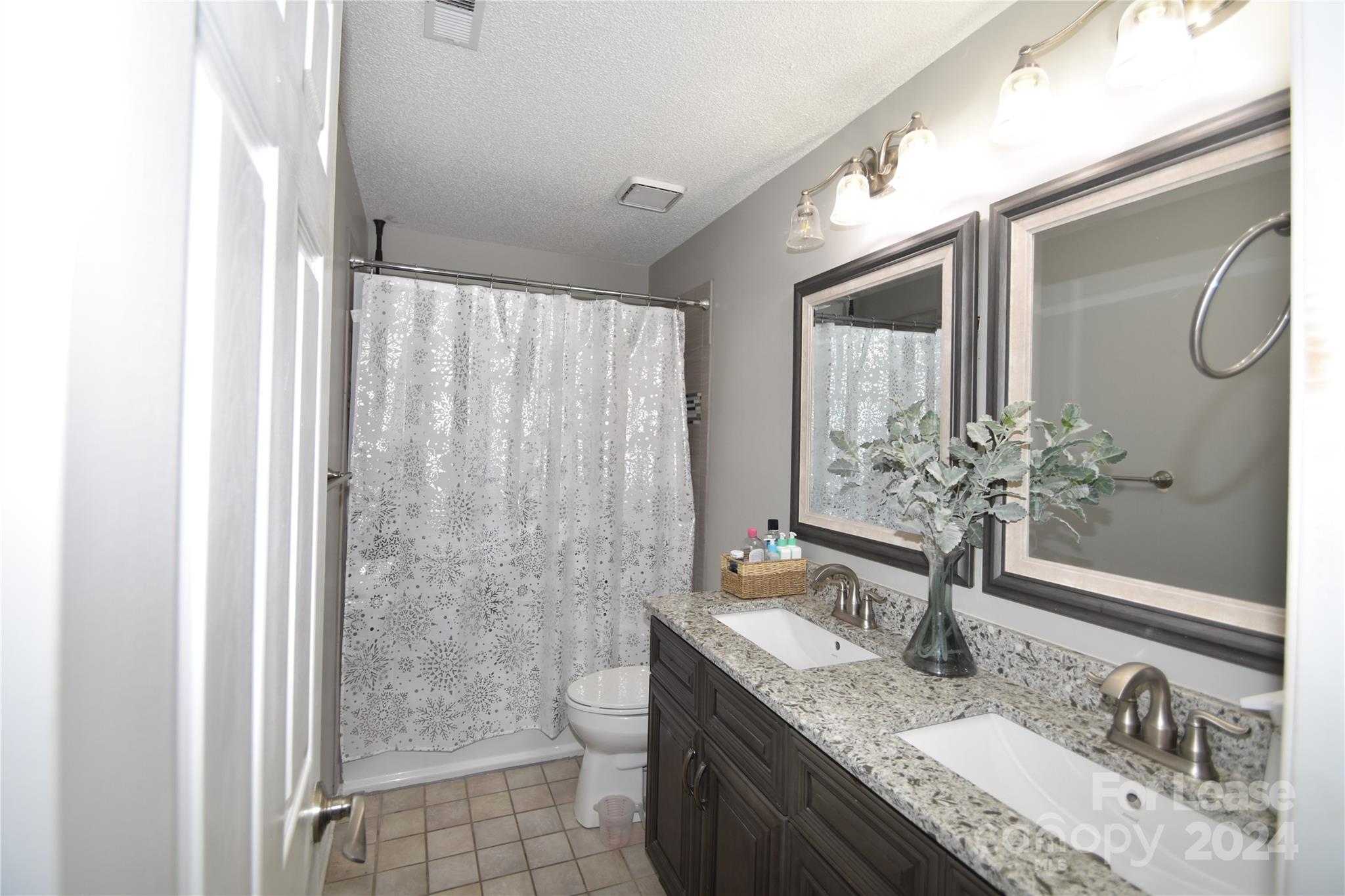 Williamsburg - Residential Lease