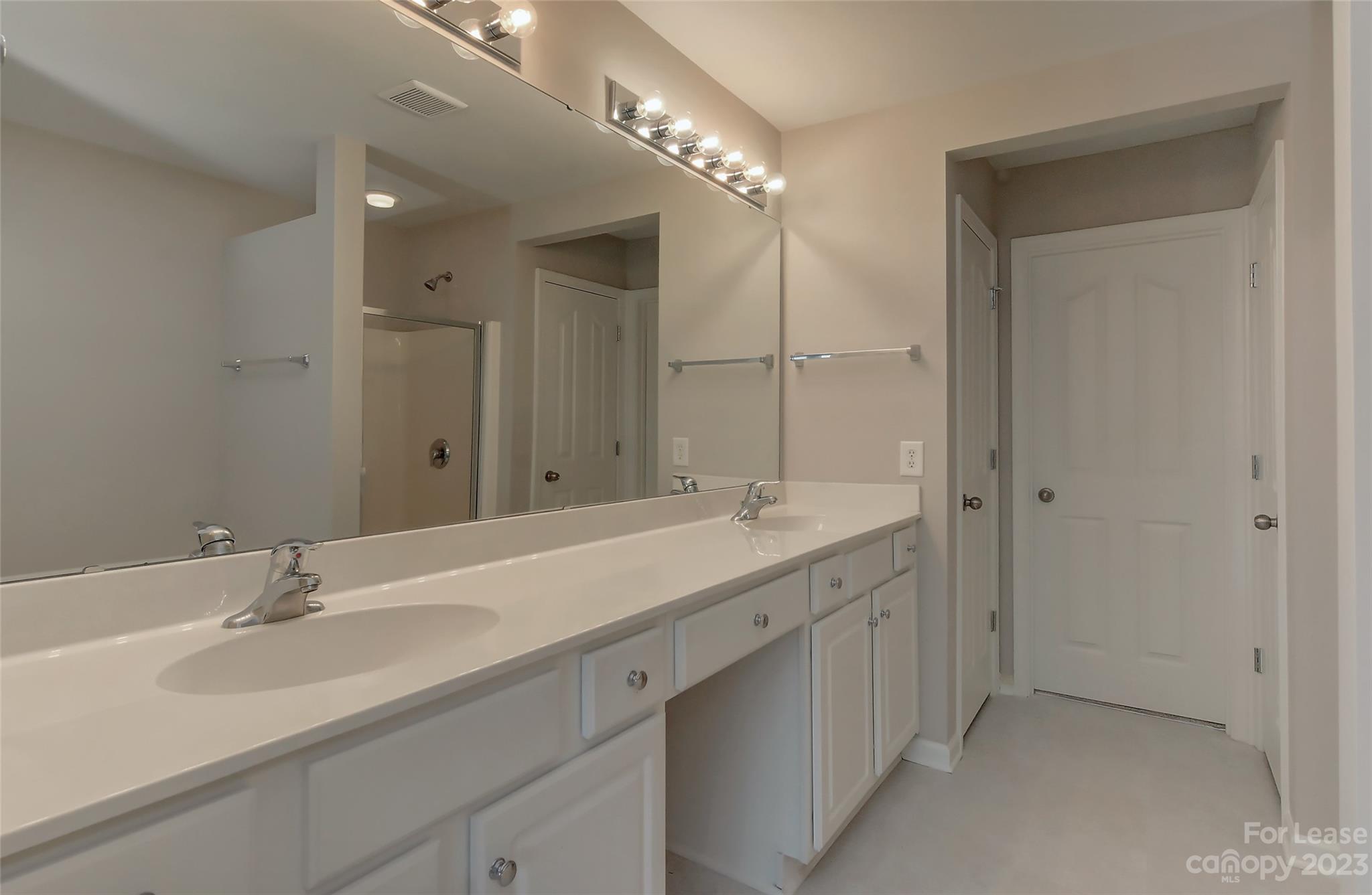 Blakeney Preserve - Residential Lease