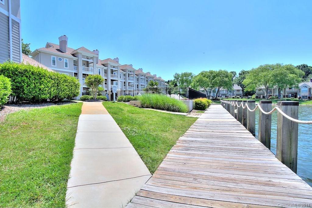 Vineyard Point - Residential
