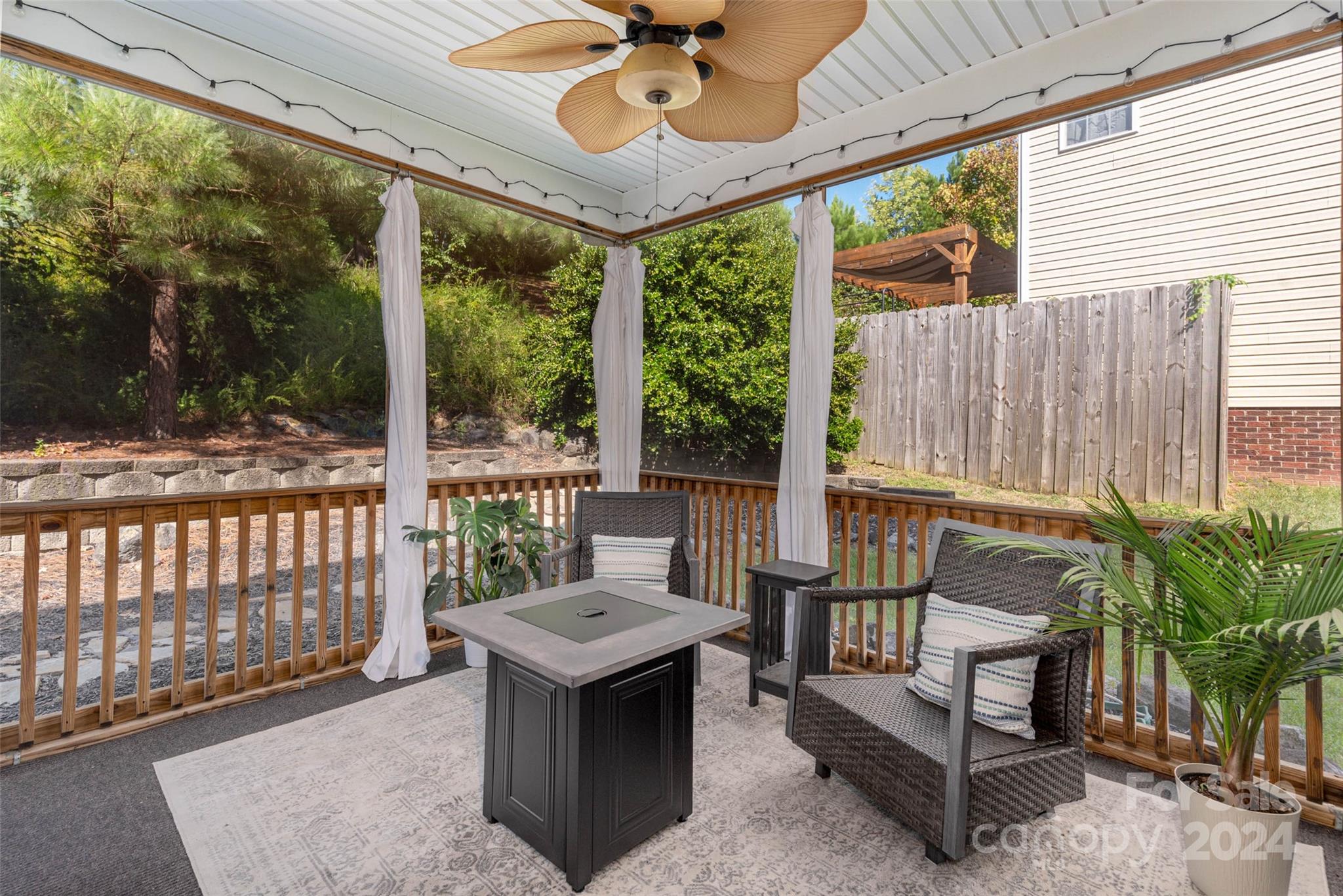 Tanners Creek - Residential