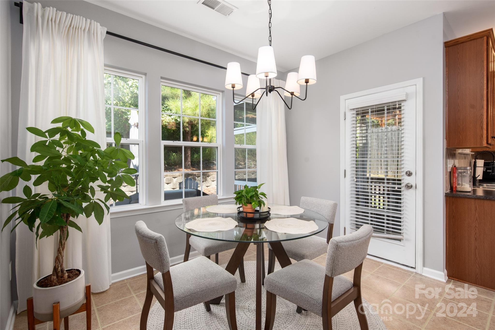 Tanners Creek - Residential