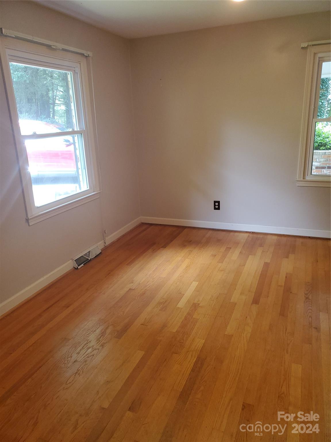 Kanuga Pines - Residential