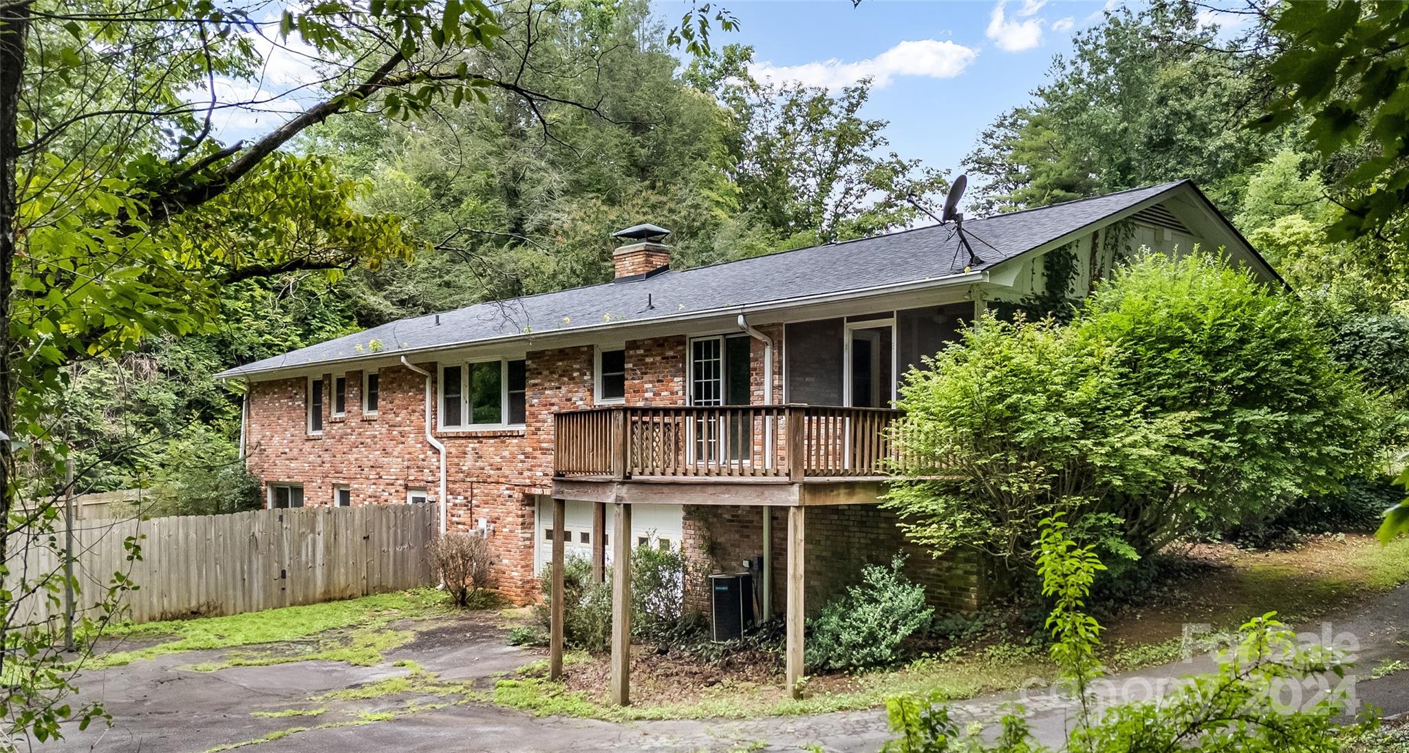 Kanuga Pines - Residential