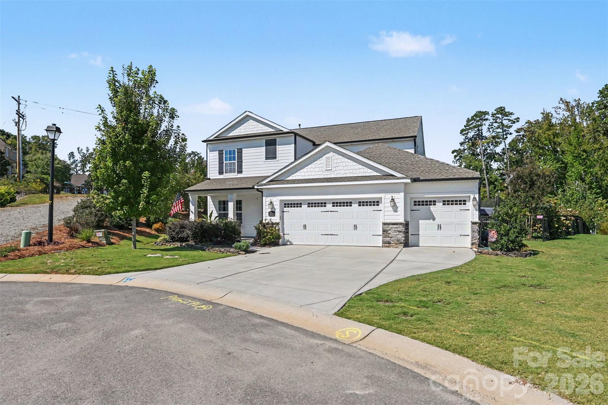 2703 Wedgewood Court