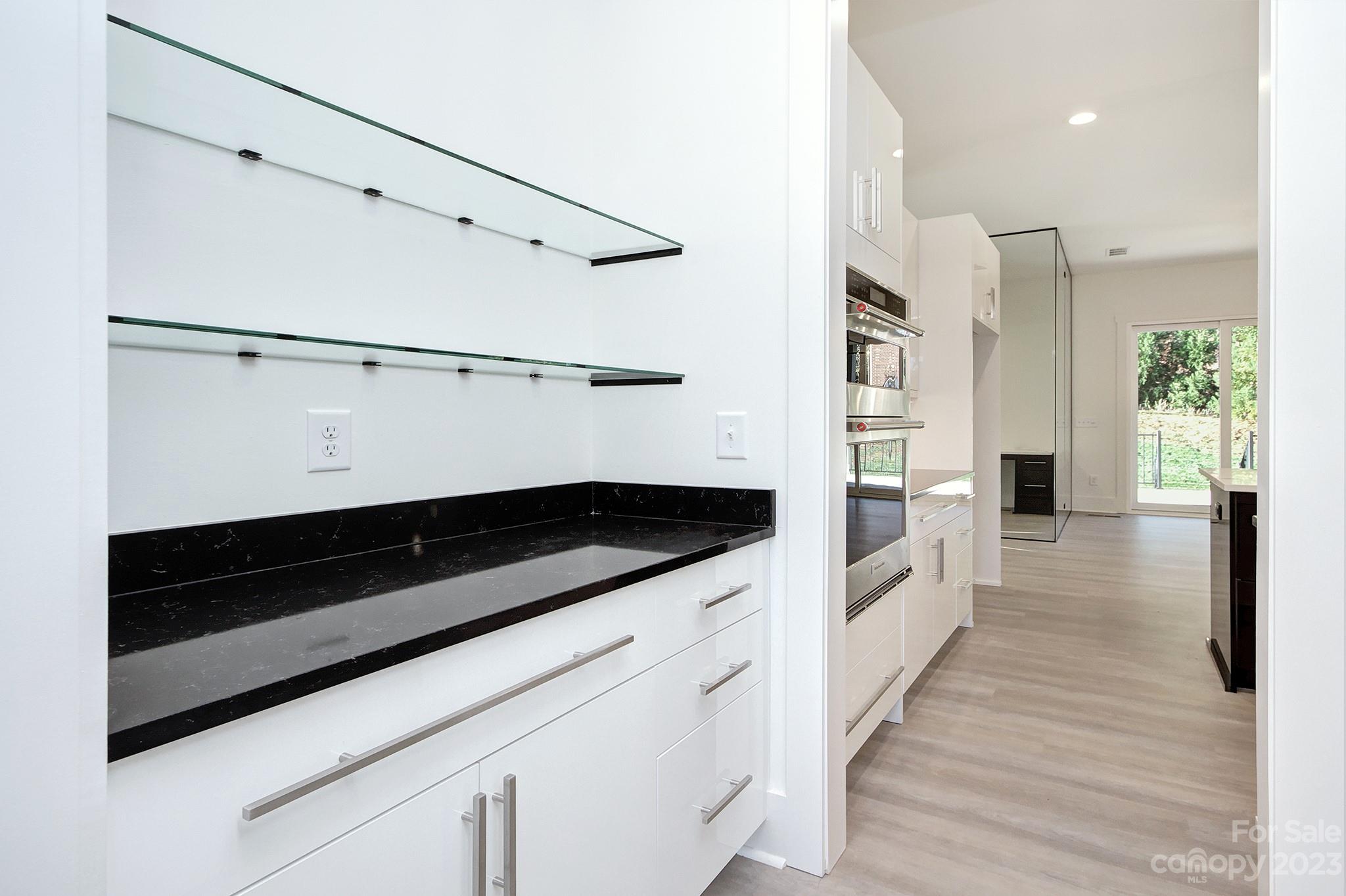 Greyson - Residential