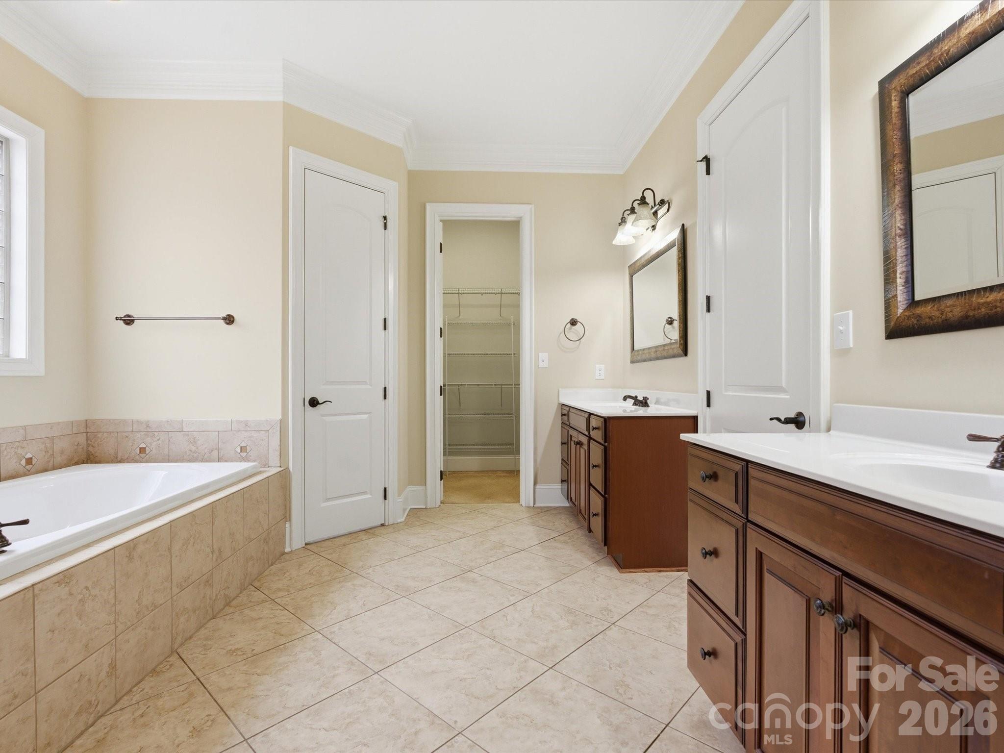 Waterford Glen - Residential