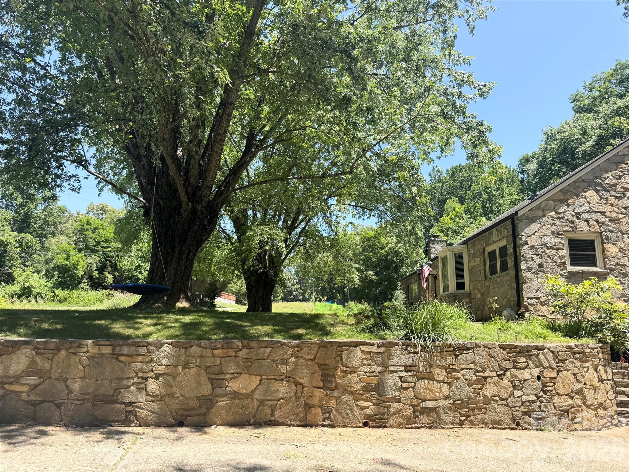 920 Sand Hill Road